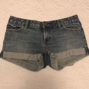 Cuffed jean shorts